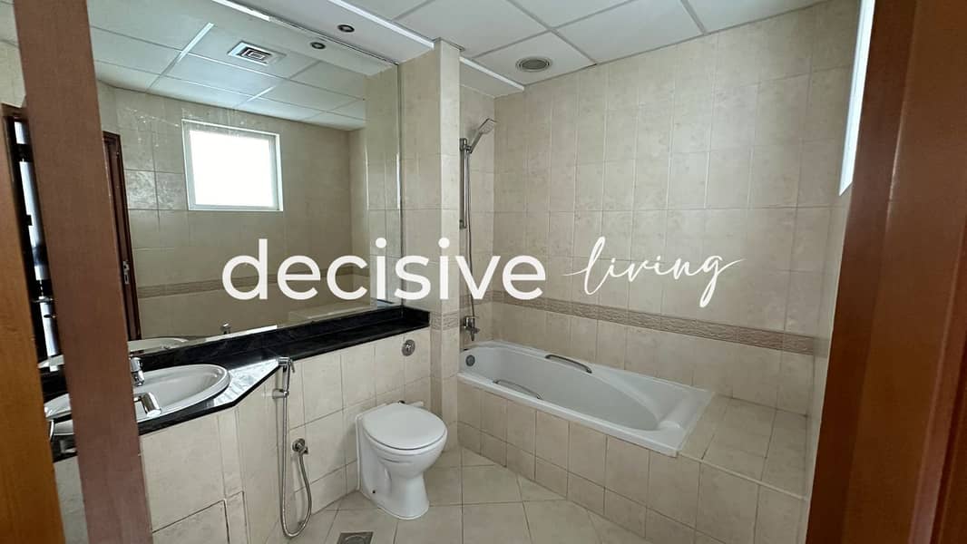 Chiller Free | Unfurnished | 3 Balcony - Image 15