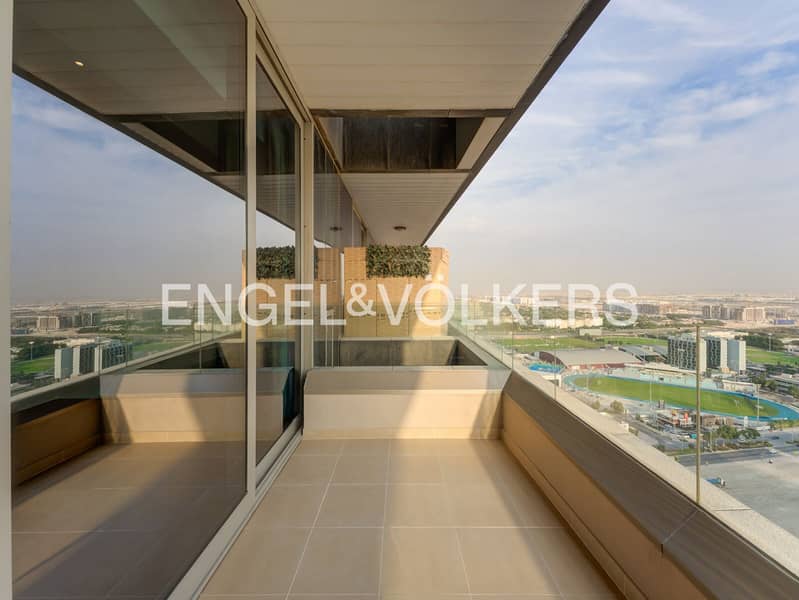 High floor | Golf and Canal View | New Decor