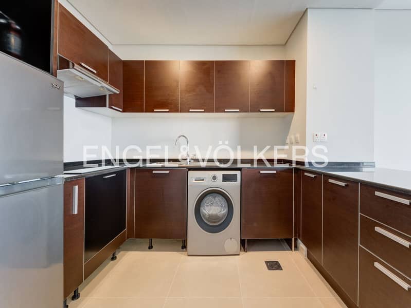 High floor | Golf and Canal View | New Decor - Image 6