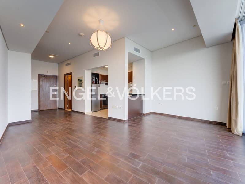 High floor | Golf and Canal View | New Decor - Image 7