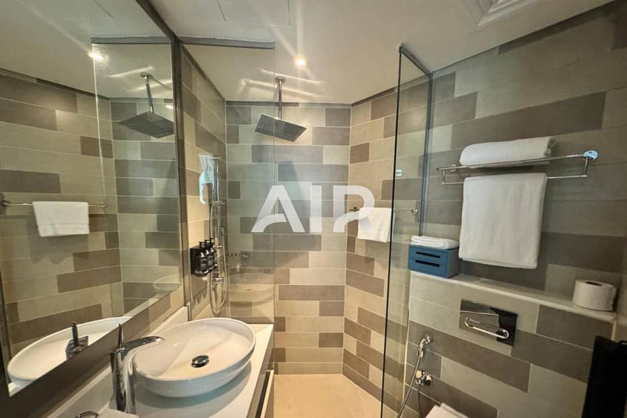 Large Studio | Skyline Sea View | Fully Furnished - Image 10