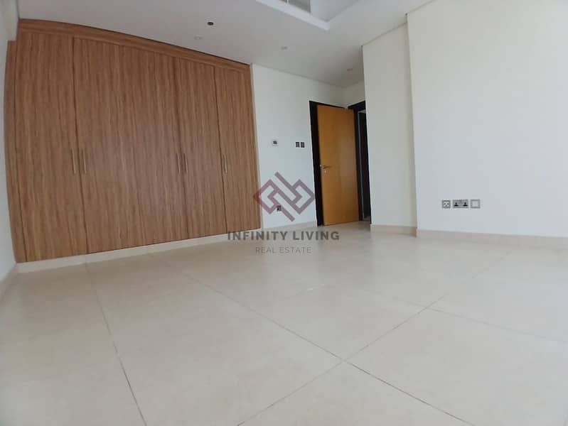 Higher Floor - Semi Closed Kitchen - Flexible Payment