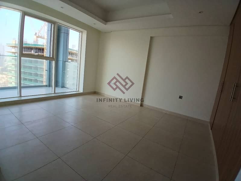 Higher Floor - Semi Closed Kitchen - Flexible Payment