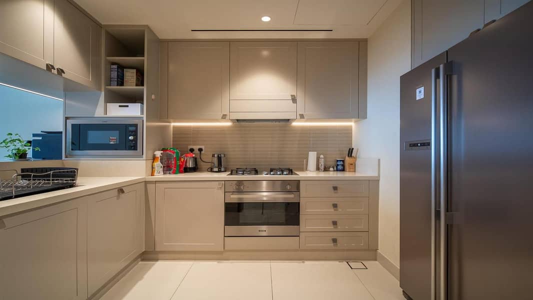 Luxury 2BR | Full Burj Khalifa & Fountain View | Fontaine Views - Image 8