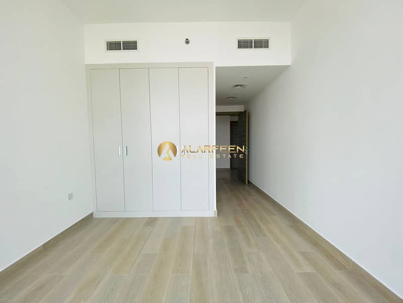 2BHk Apartment | Huge Layout | Prime Location - Image 6