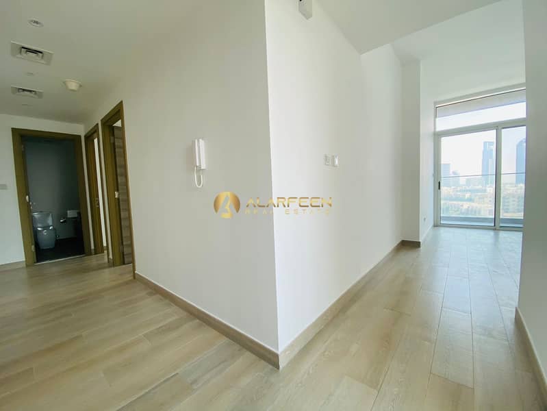 2BHk Apartment | Huge Layout | Prime Location - Image 7