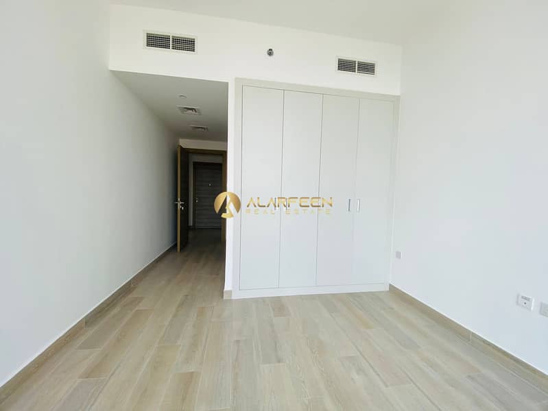 2BHk Apartment | Huge Layout | Prime Location - Image 14