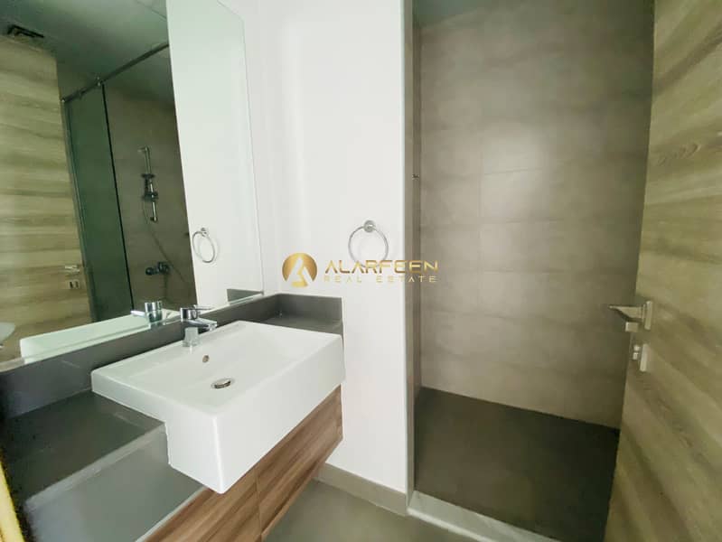 2BHk Apartment | Huge Layout | Prime Location - Image 20