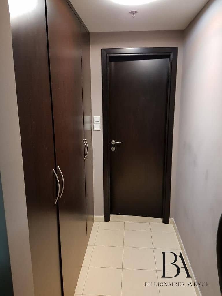 *Distressed Deal* Bright 1-Bedroom Apartment in Summer 2