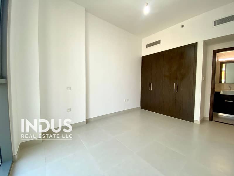 Vacant | Park Facing | 2 Bed + Maid - Image 7