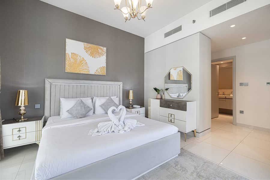 PALM AND MARINA VIEW | MONTHLY RENTAL | SUNRISE BAY - Image 29