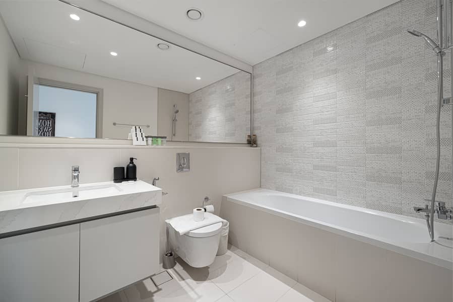 PALM AND MARINA VIEW | MONTHLY RENTAL | SUNRISE BAY - Image 41