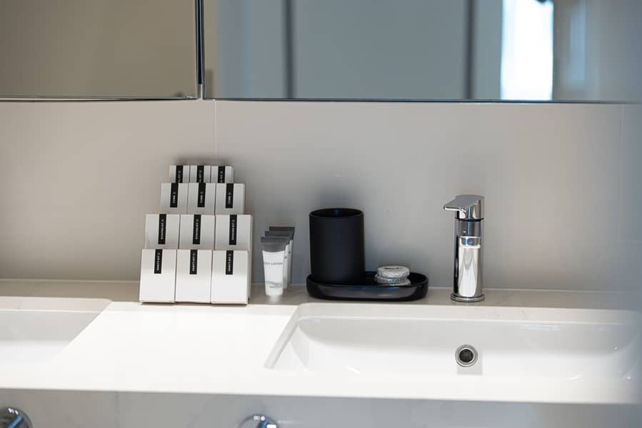 PALM AND MARINA VIEW | MONTHLY RENTAL | SUNRISE BAY - Image 50