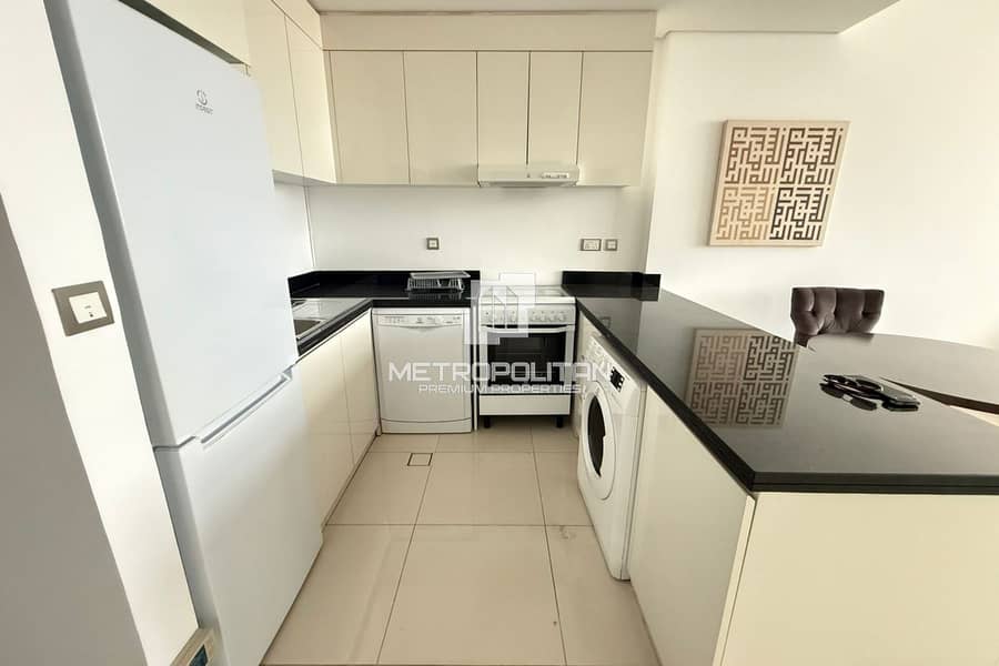 Fully Furnish | Upgraded | Ready to Move-In