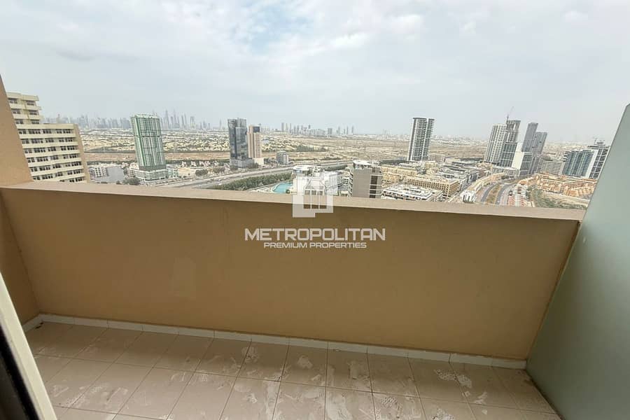 Fully Furnish | Upgraded | Ready to Move-In - Image 9