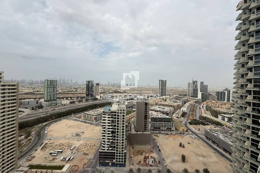 Fully Furnish | Upgraded | Ready to Move-In - Image 10