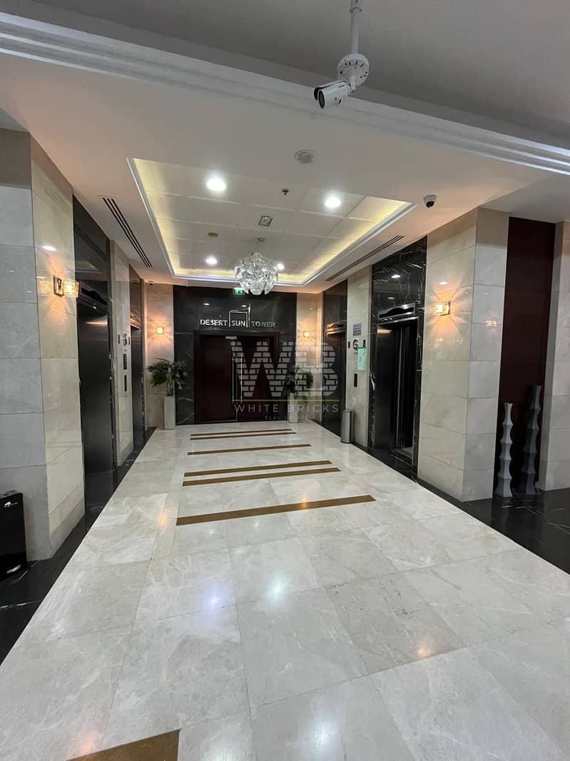 Spacious | With Balcony | Vacant on Transfer - Image 8