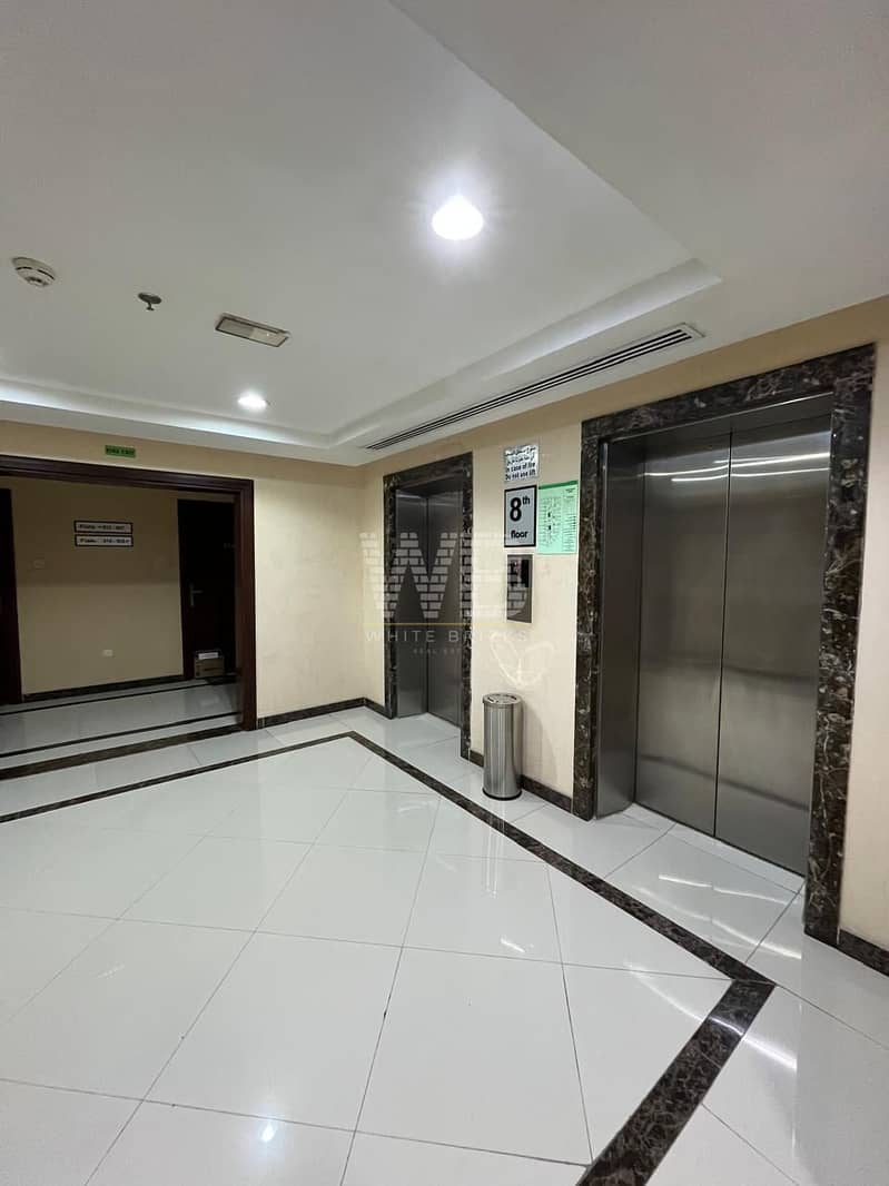 Spacious | With Balcony | Vacant on Transfer - Image 12