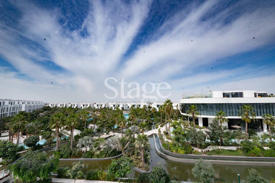 Single Row Unit | Lagoon View | Luxury 4 BR Villa