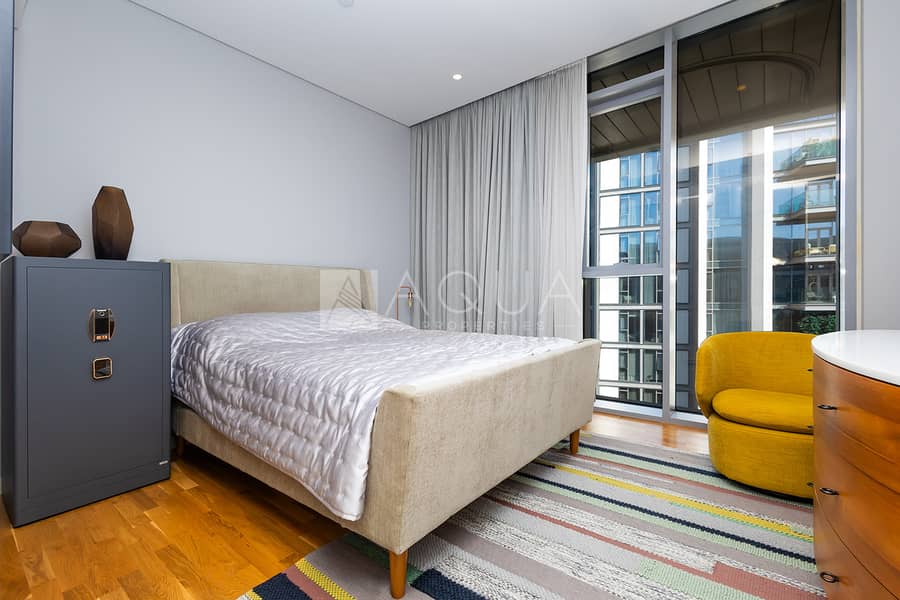 EXCLUSIVE l 2 Beds l Italian Furniture - Image 8