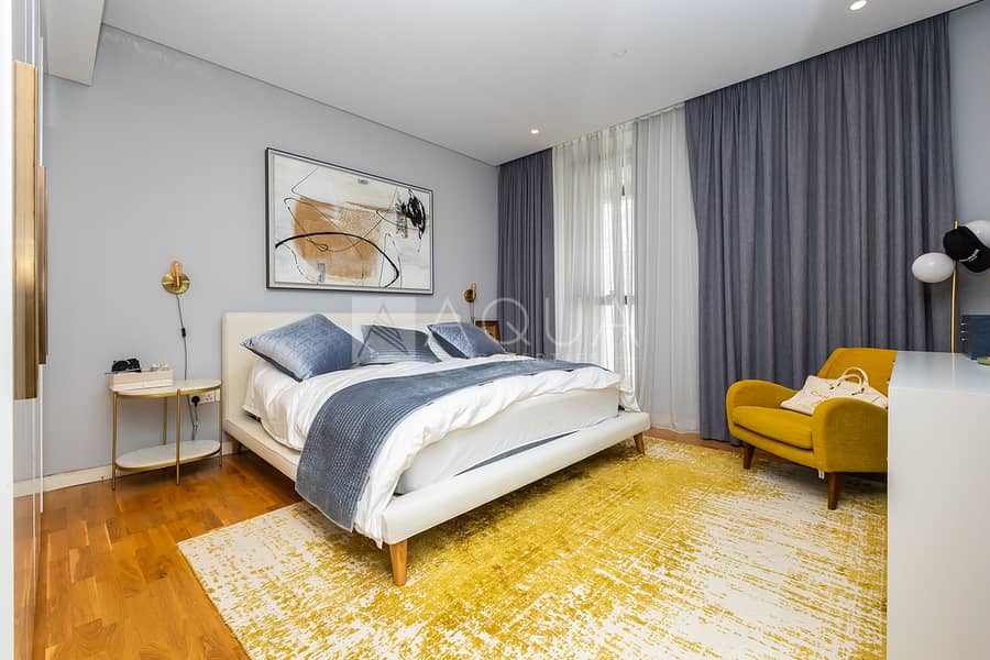 EXCLUSIVE l 2 Beds l Italian Furniture - Image 12