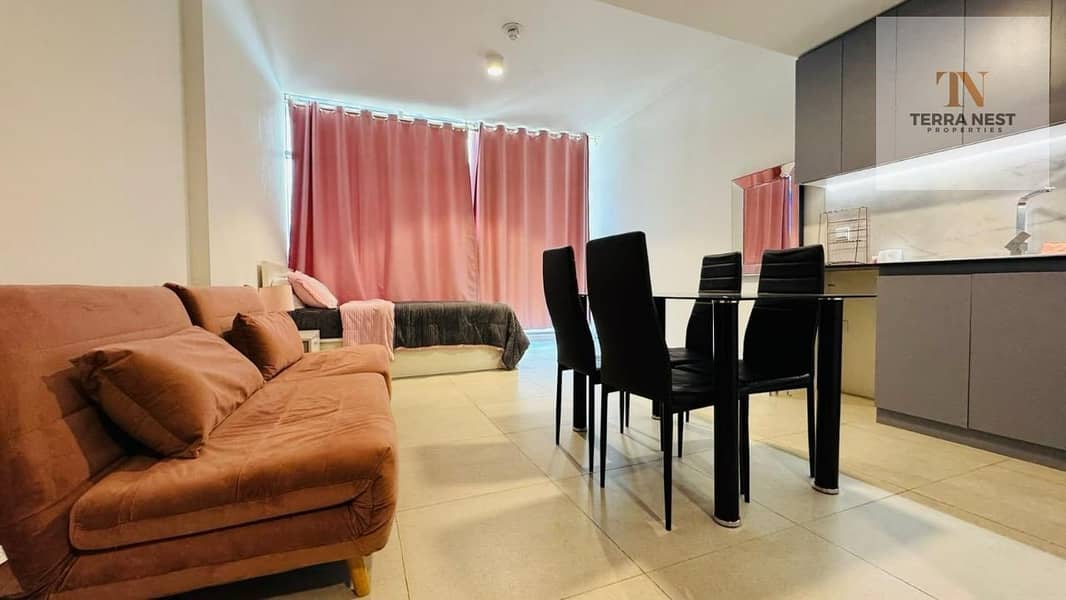 ELEGANT STUDIO | BIG LAYOUT | BRIGHT AND SPACIOUS