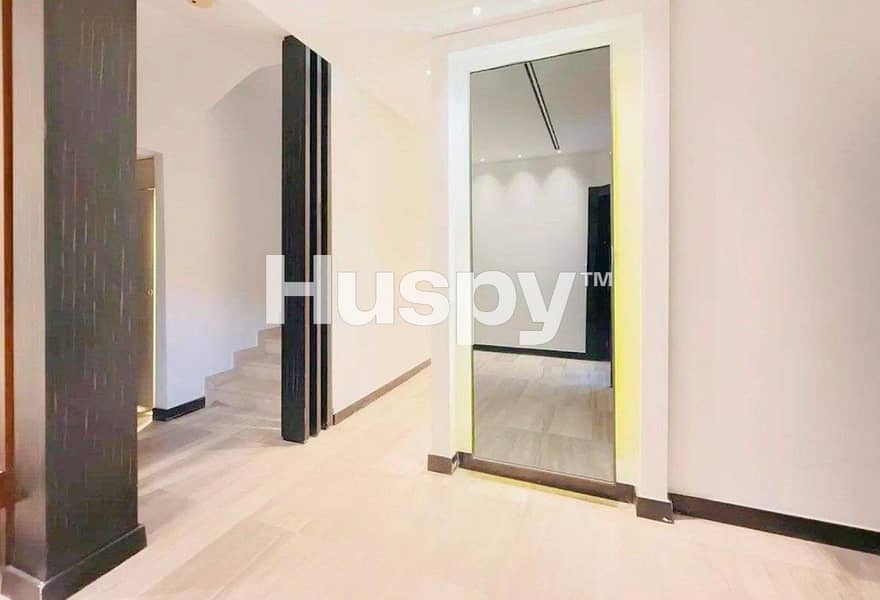 Upgraded | Vacant | 5BR Villa with Pool - Image 7