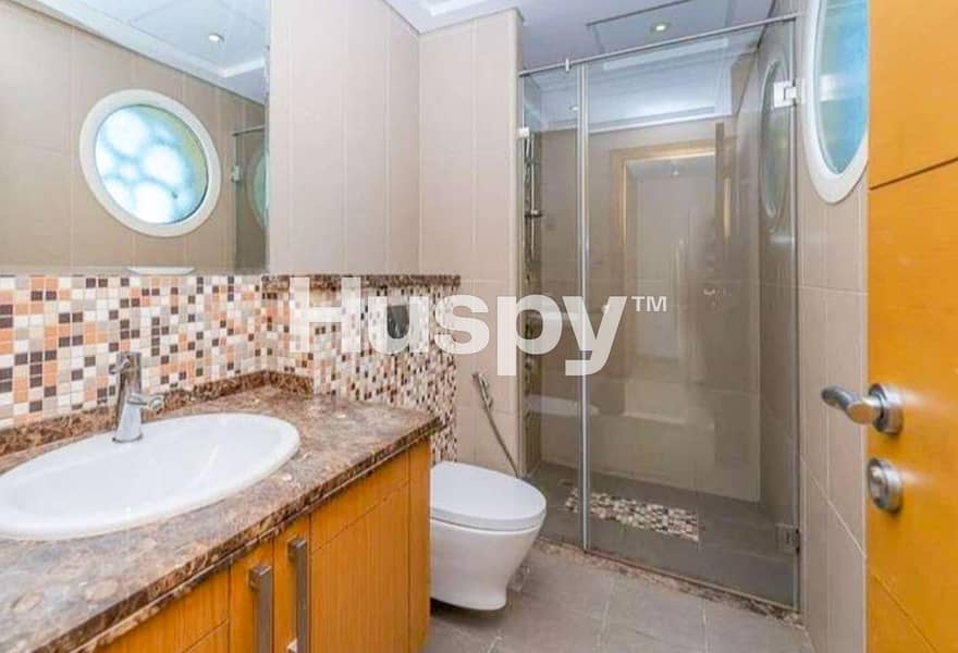 Upgraded | Vacant | 5BR Villa with Pool - Image 14