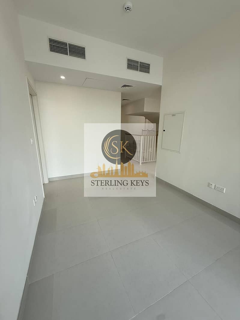 Brand New Villa | Spacious 4 bhk | Vacant - Image 12