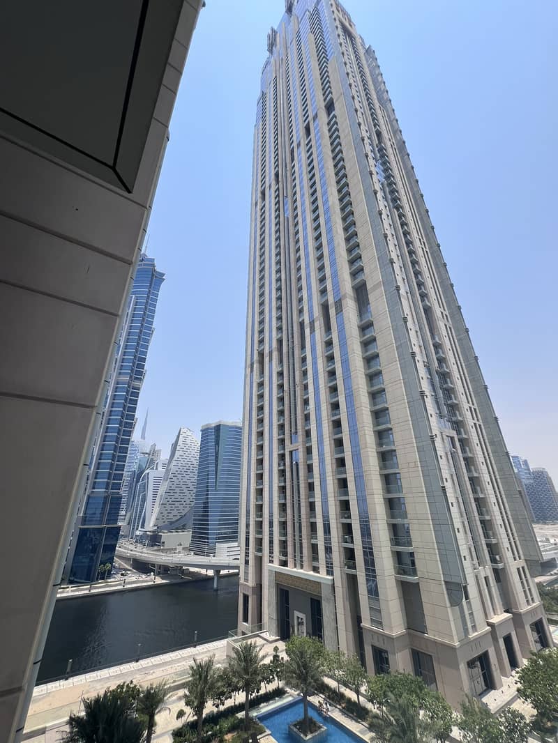 Fully Furnished 2 Bed | Pool View | Meera Tower - Image 33