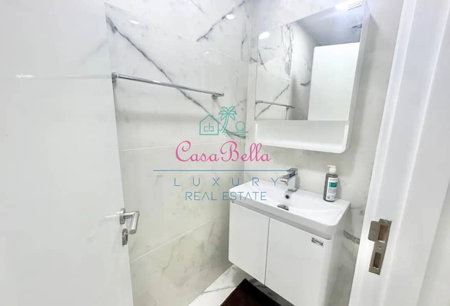 Prime Location | Marina views | Spacious Layout - Image 12