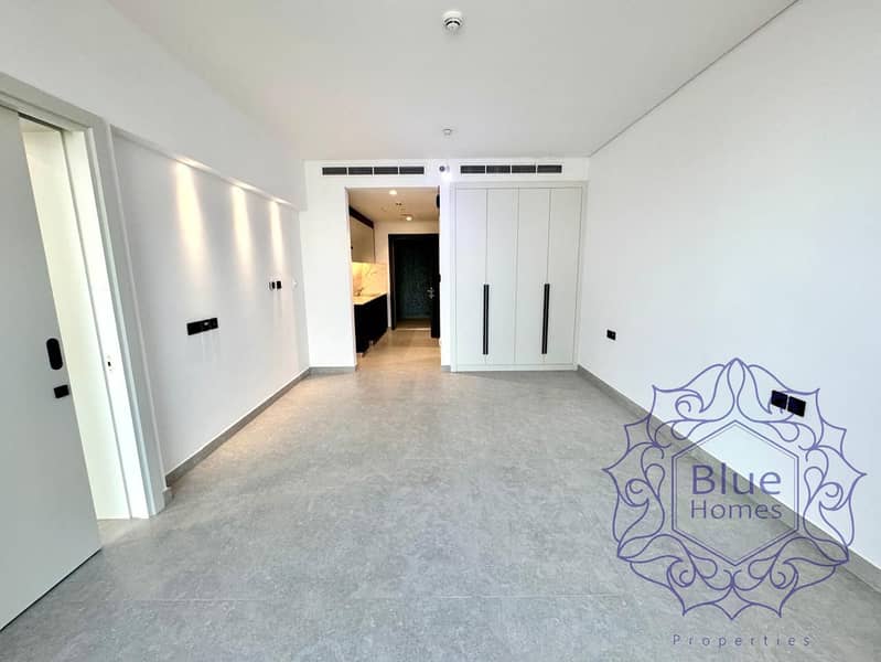 European style! Studio with study room first year 10k discount price location Dubai Healthcare City