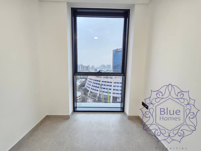 European style! Studio with study room first year 10k discount price location Dubai Healthcare City - Image 7