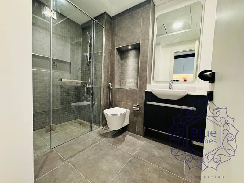 European style! Studio with study room first year 10k discount price location Dubai Healthcare City - Image 8