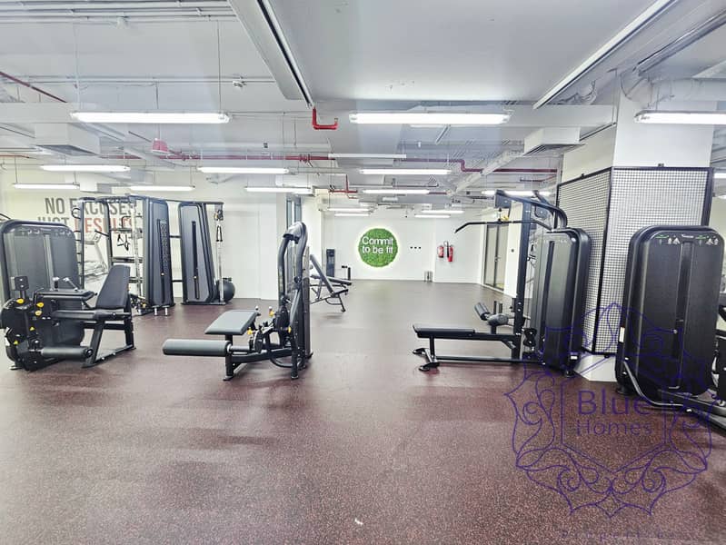 European style! Studio with study room first year 10k discount price location Dubai Healthcare City - Image 13