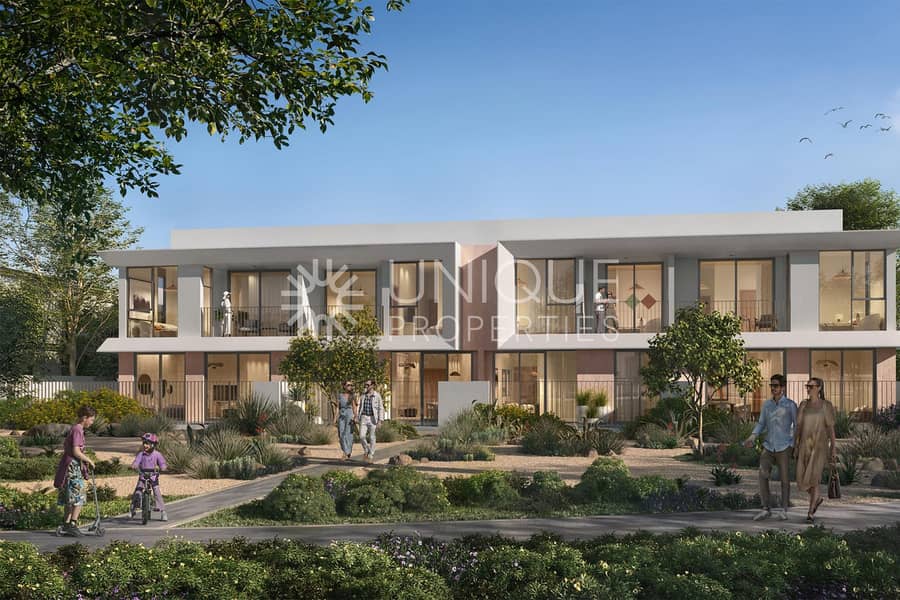 Park and Lagoon Facing | Premium Location - Image 12