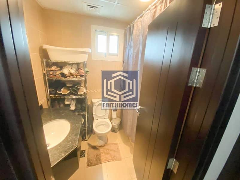 Stunning Layout | 2Bedroom | Burj Khalifa view - Image 8