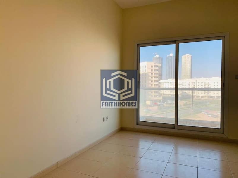 Stunning Layout | 2Bedroom | Burj Khalifa view - Image 13