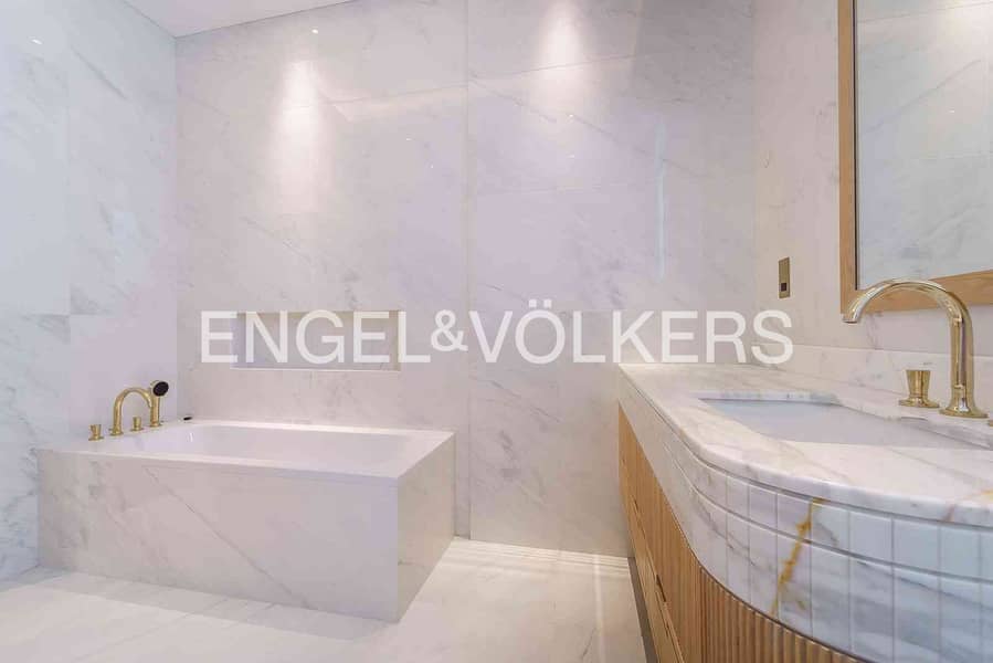 Brand New Luxury Villa | Spacious and Elegant - Image 37