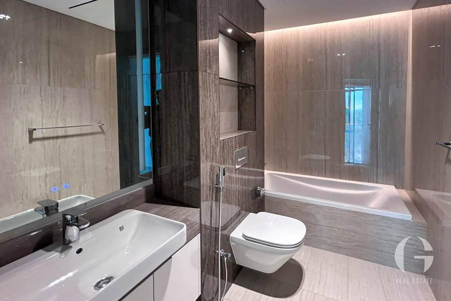 Prime Location | Spacious | Plus Maids Room - Image 15