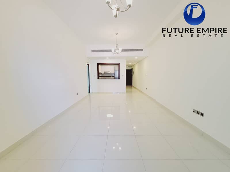 Beautiful 2BHK With Kitchen Appliances % Ready To Move