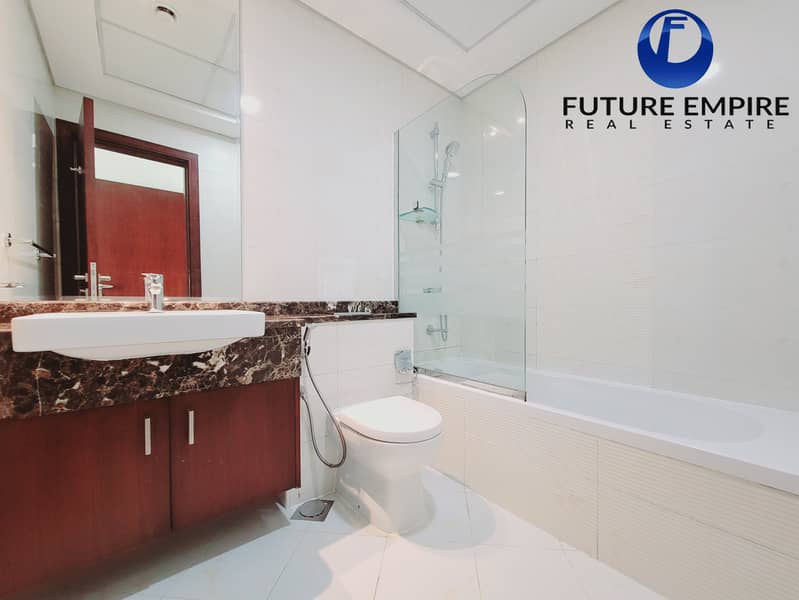 Beautiful 2BHK With Kitchen Appliances % Ready To Move - Image 7