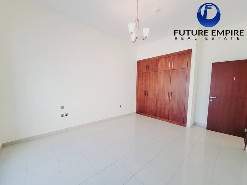 Beautiful 2BHK With Kitchen Appliances % Ready To Move - Image 9