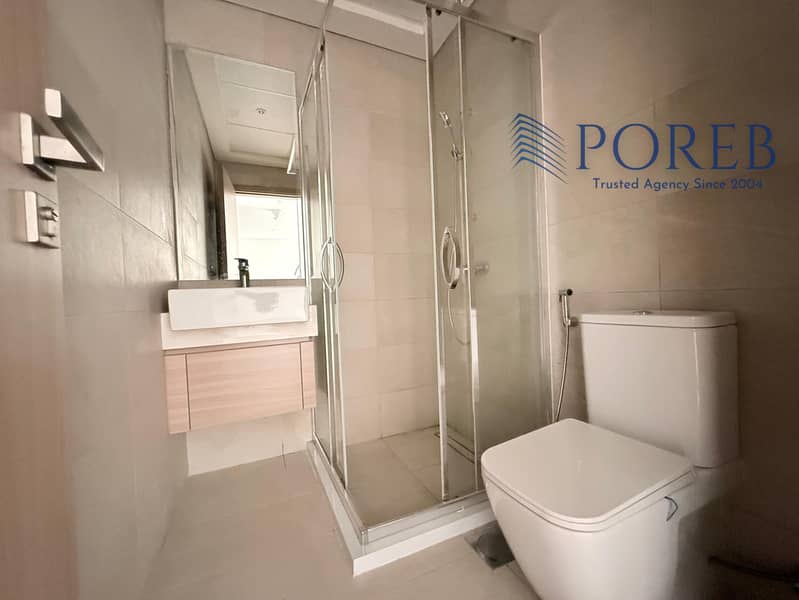 Vacant 2 bedroom | Great View | 4 Cheques - Image 11