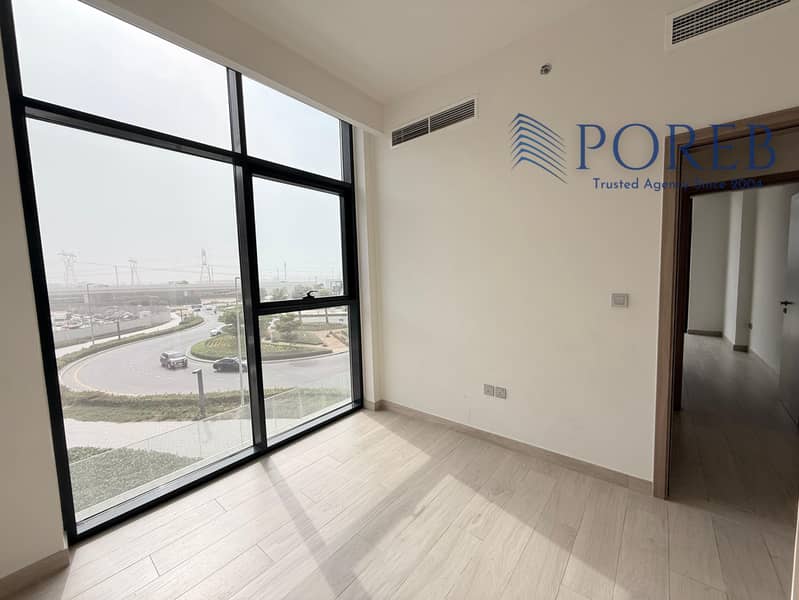 Vacant 2 bedroom | Great View | 4 Cheques - Image 12