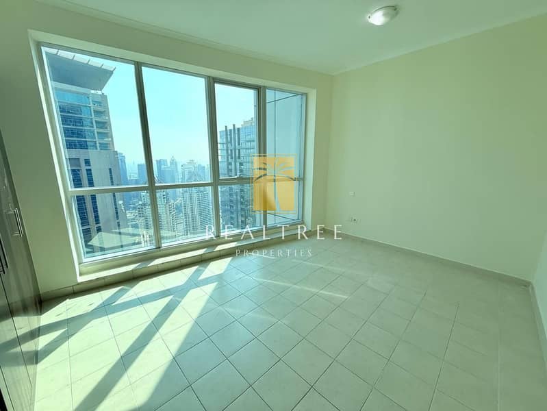 MOVE-IN READY | HIGH FLOOR | PRIME LOCATION