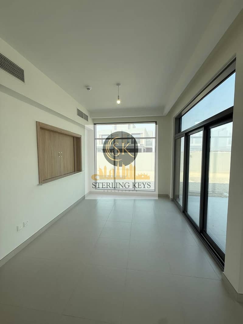 Brand New Villa | Spacious 4 bhk | Vacant - Image 11