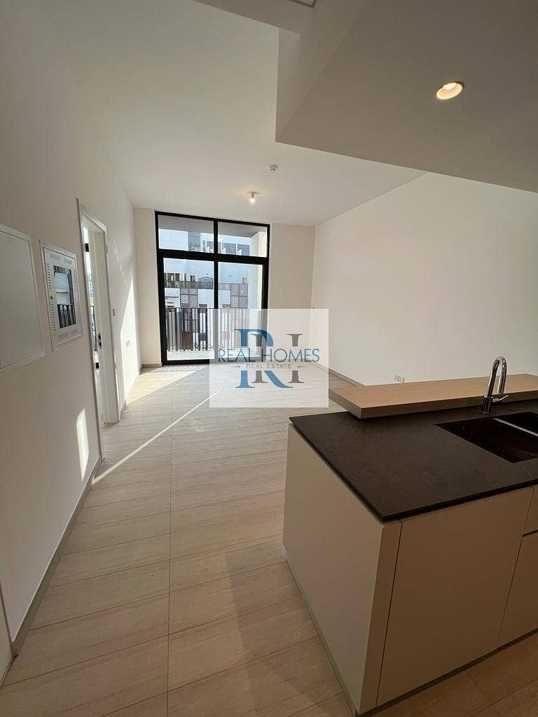 Quality Living | Modern Layout | Bright Interiors