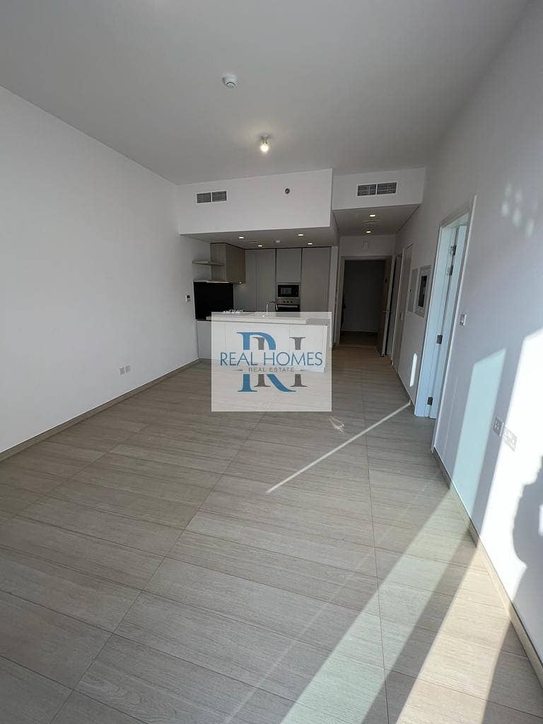 Quality Living | Modern Layout | Bright Interiors