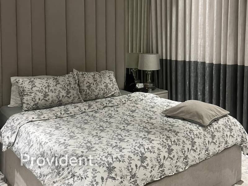 Vacant From April | Pool View | Fully Furnished - Image 9